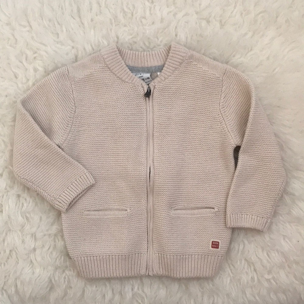 Knit sweatshirt